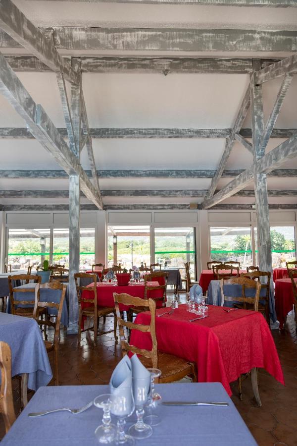 Hotel Arcu Di Sole Ольмето Екстер'єр фото