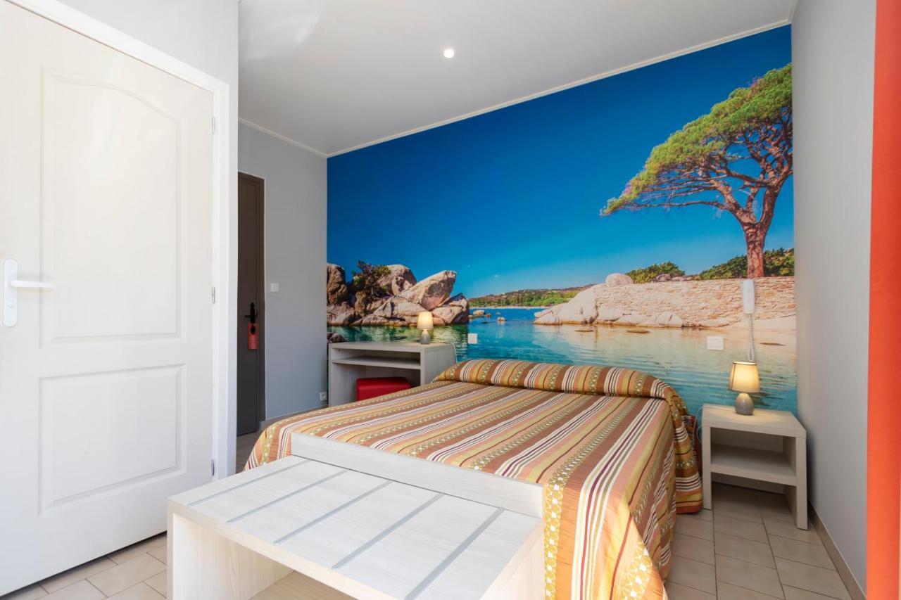 Hotel Arcu Di Sole Ольмето Екстер'єр фото
